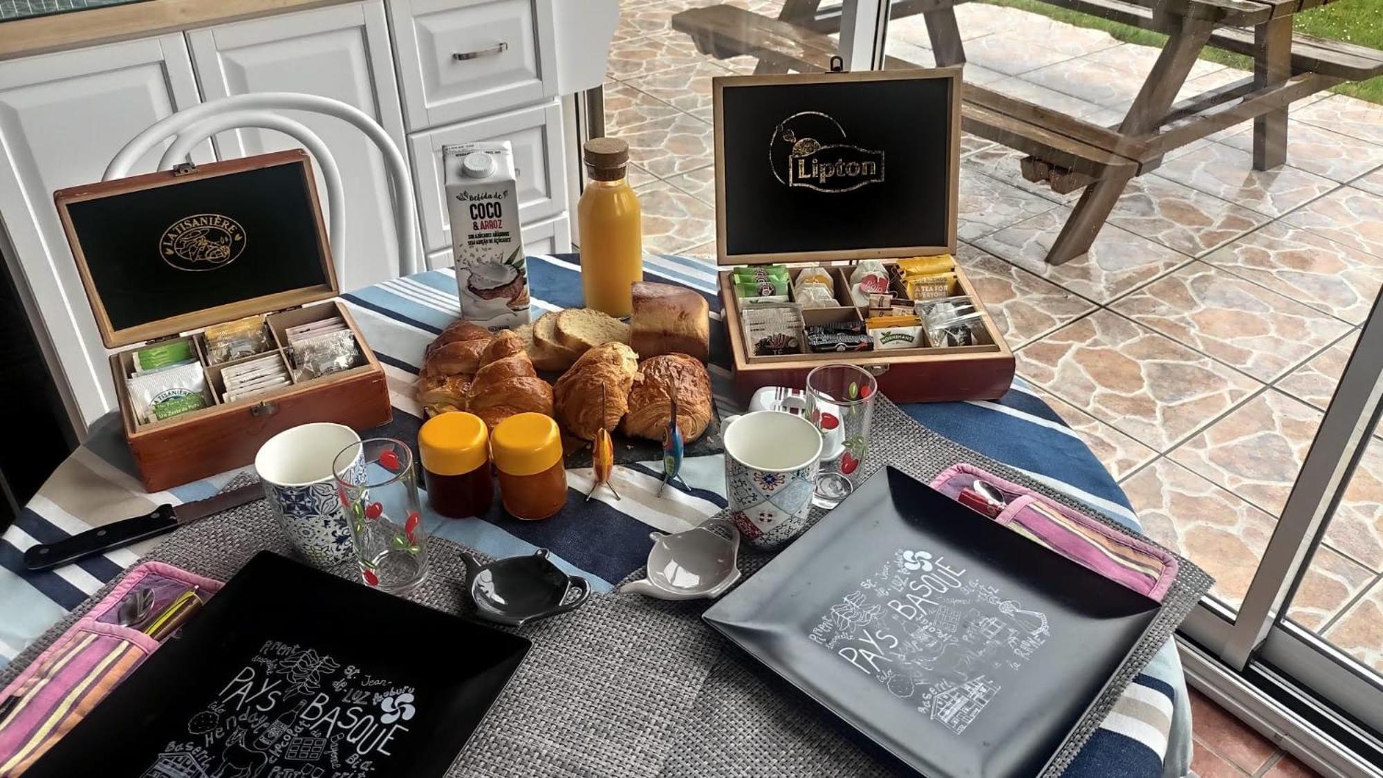 Chambre Et Petit Dejeuner A Socoa Urrugne Luaran gambar